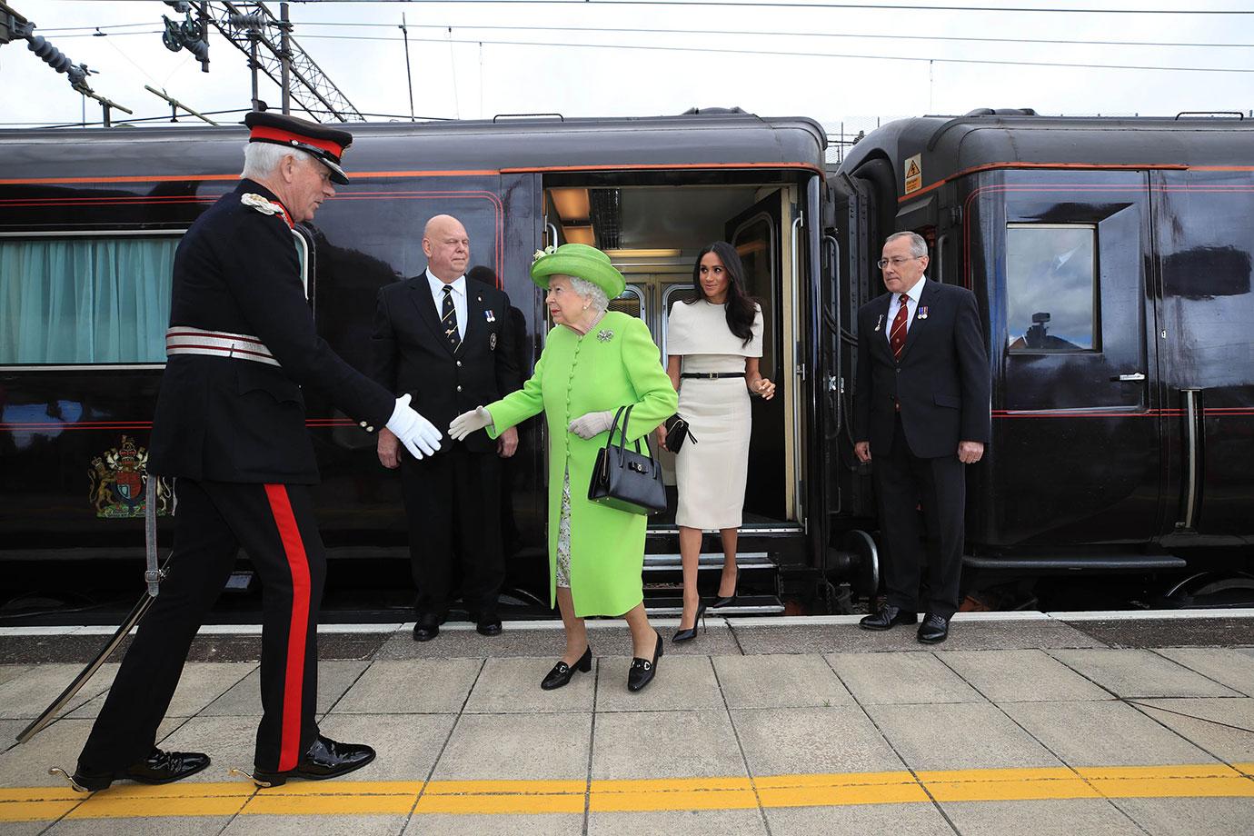 //Meghan Markle Queen Elizabeth Smile Royal