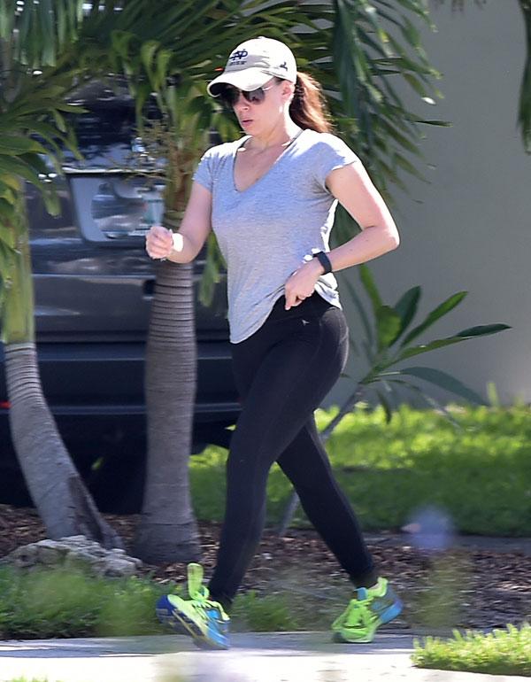 //former murder suspect casey anthony goes for jog florida​