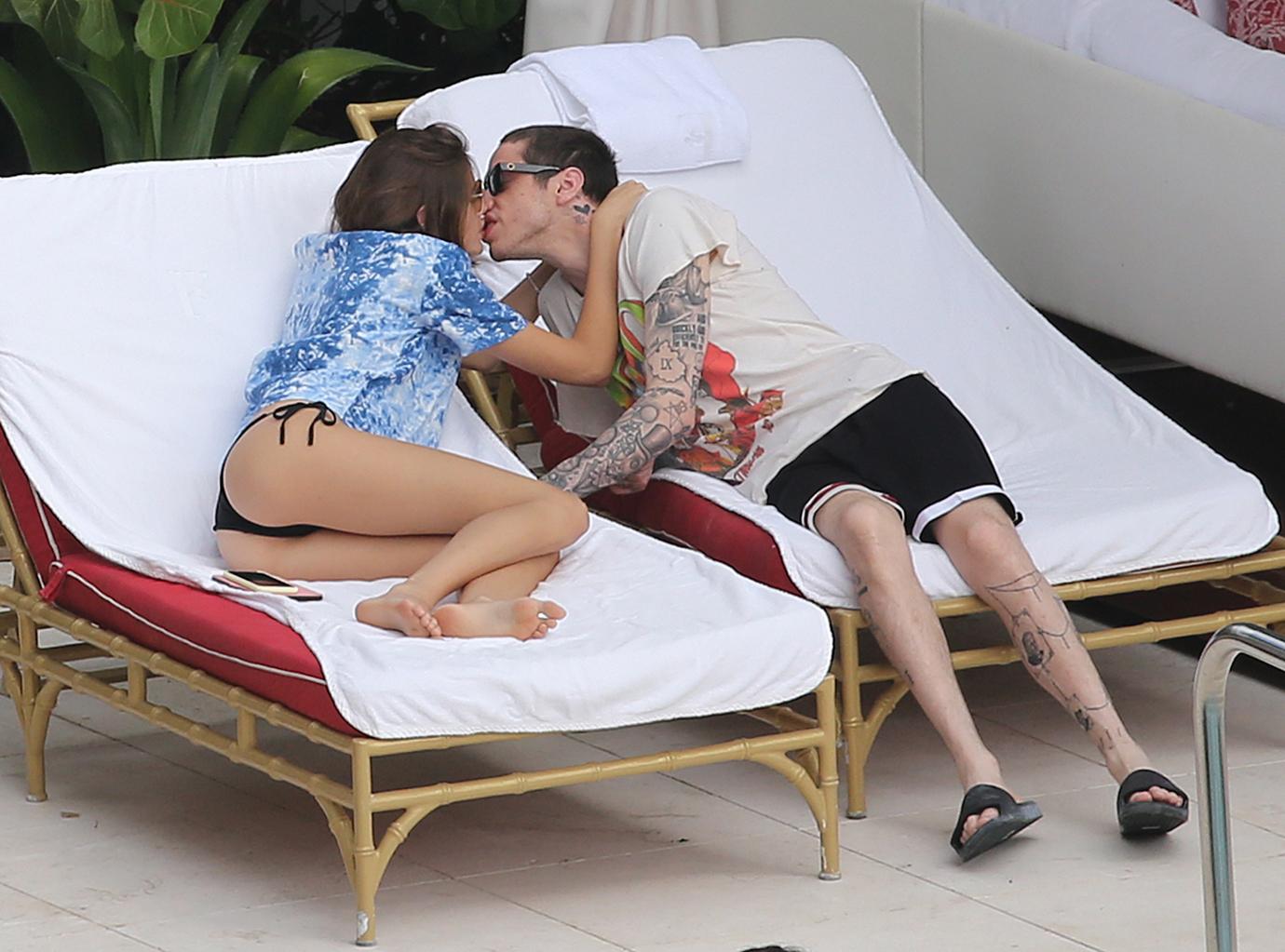 Kaia Gerber And Pete Davidson Kiss In Miami