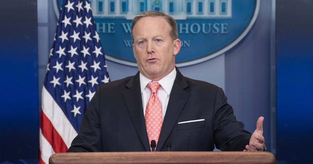 Sean Spicer In Talks Do To Walk On Role Weekend Update SNL Spinoff