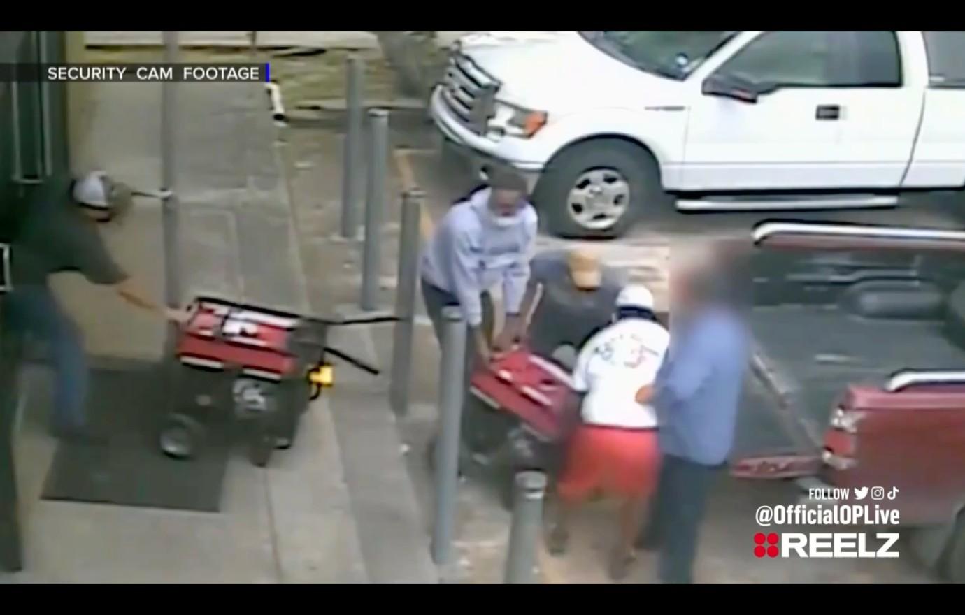 houston police hunting three men suspected stealing generators hardware store reelz jpg