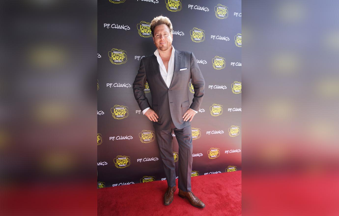 Scott Conant Poses and Smiles on PF Changs Red Carpet