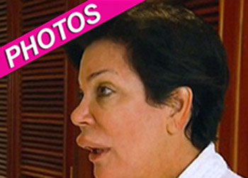 //kris jenner trout pout e