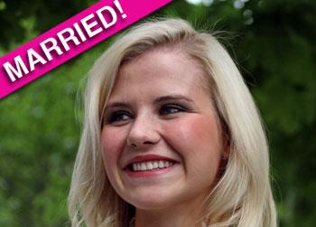 //elizabeth smart married