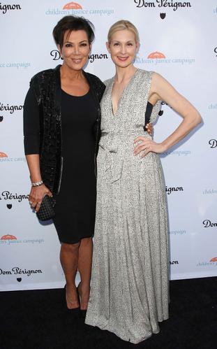 A Battle Won: Kelly Rutherford's Shocking Custody Decision! 9 Photos Of