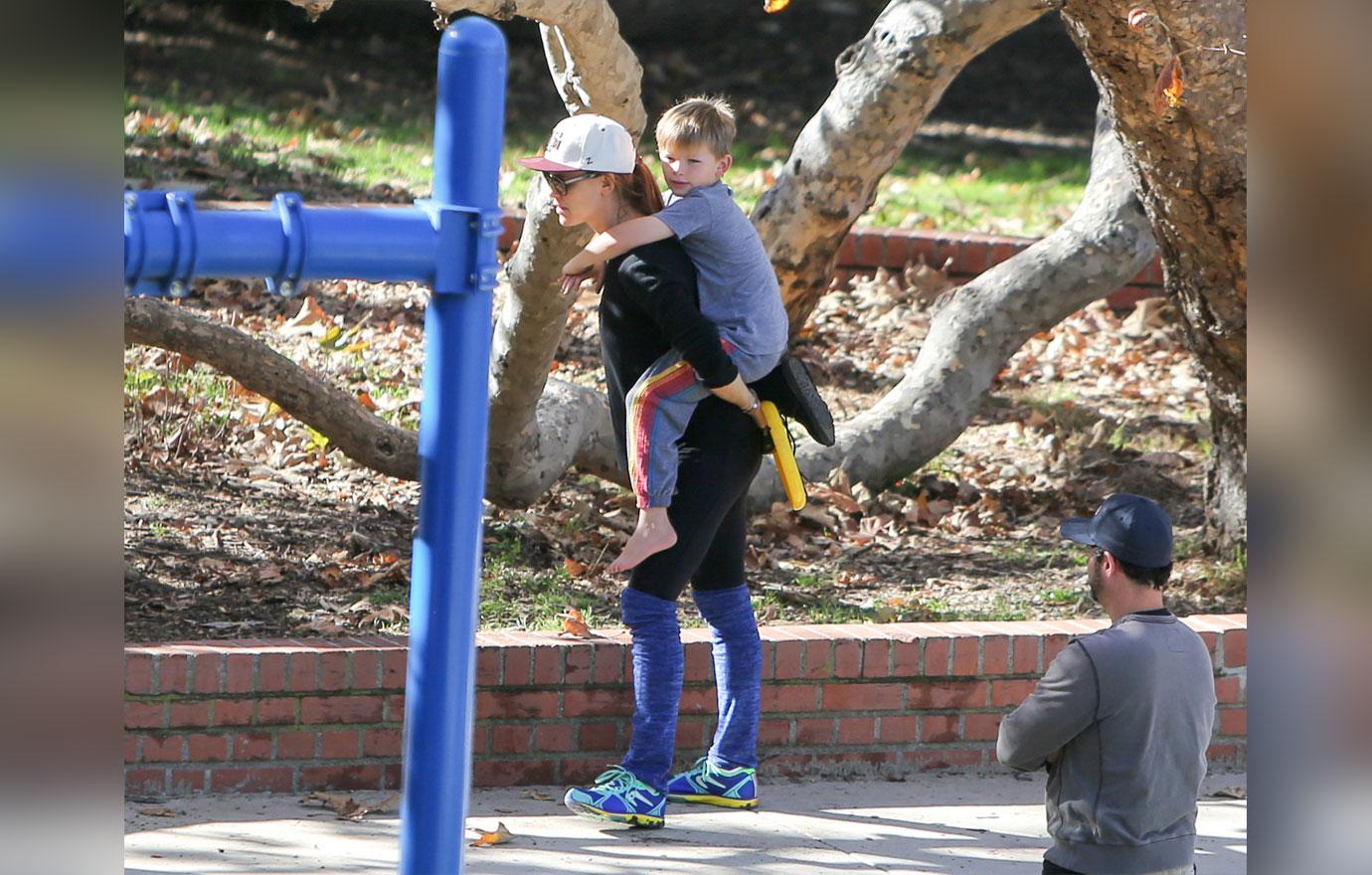 Ben Affleck, Jennifer Garner take son Samuel to Disneyland for