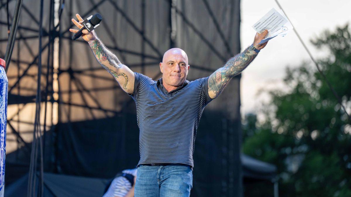 Photo of Joe Rogan