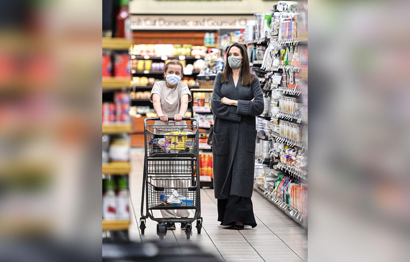 Angelina Jolie is effortlessly chic for grocery run with daughter Vivienne,  13, in LA