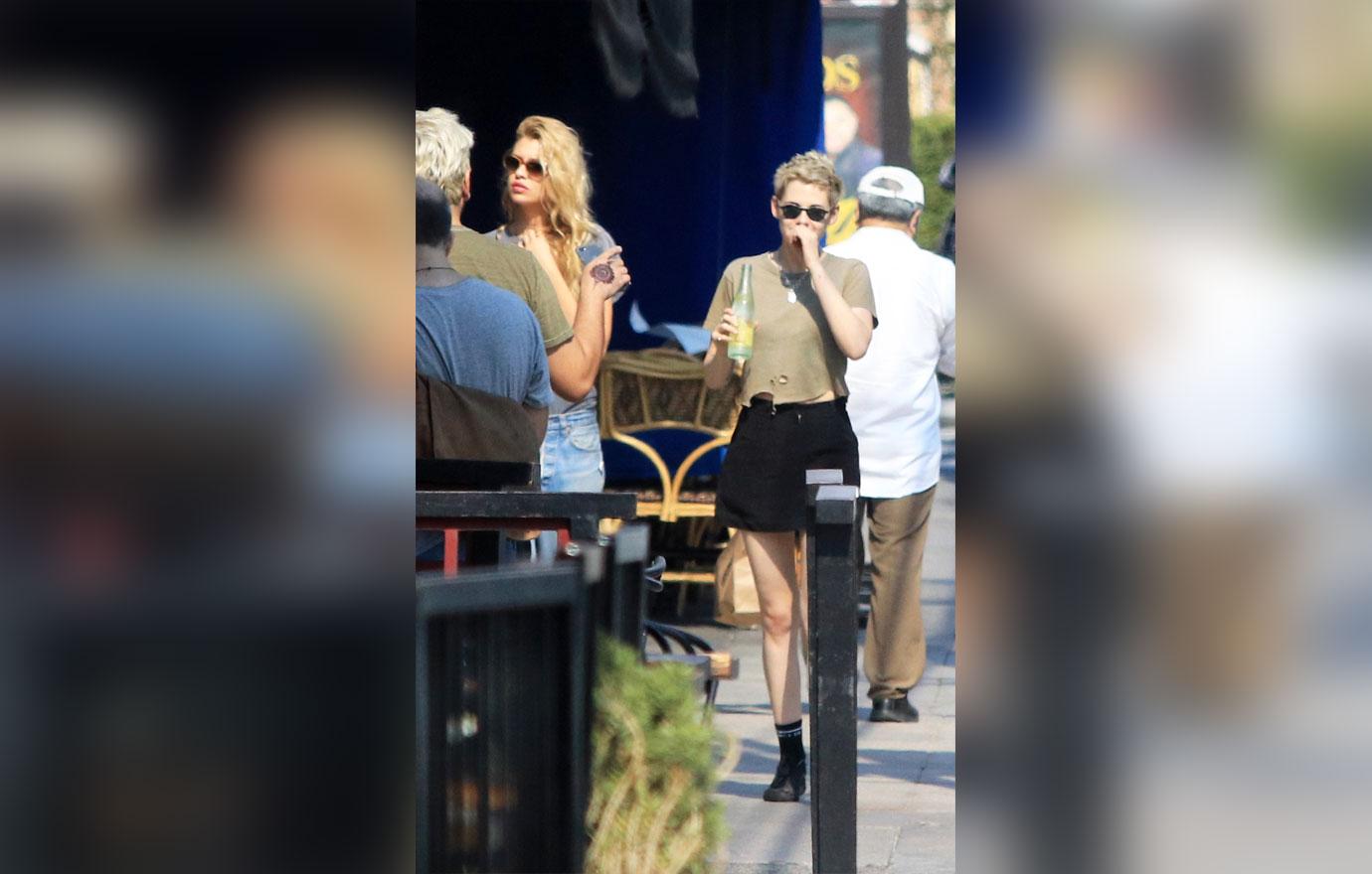 Kristen Stewart Enjoys Date With Galpal Stella Maxwell