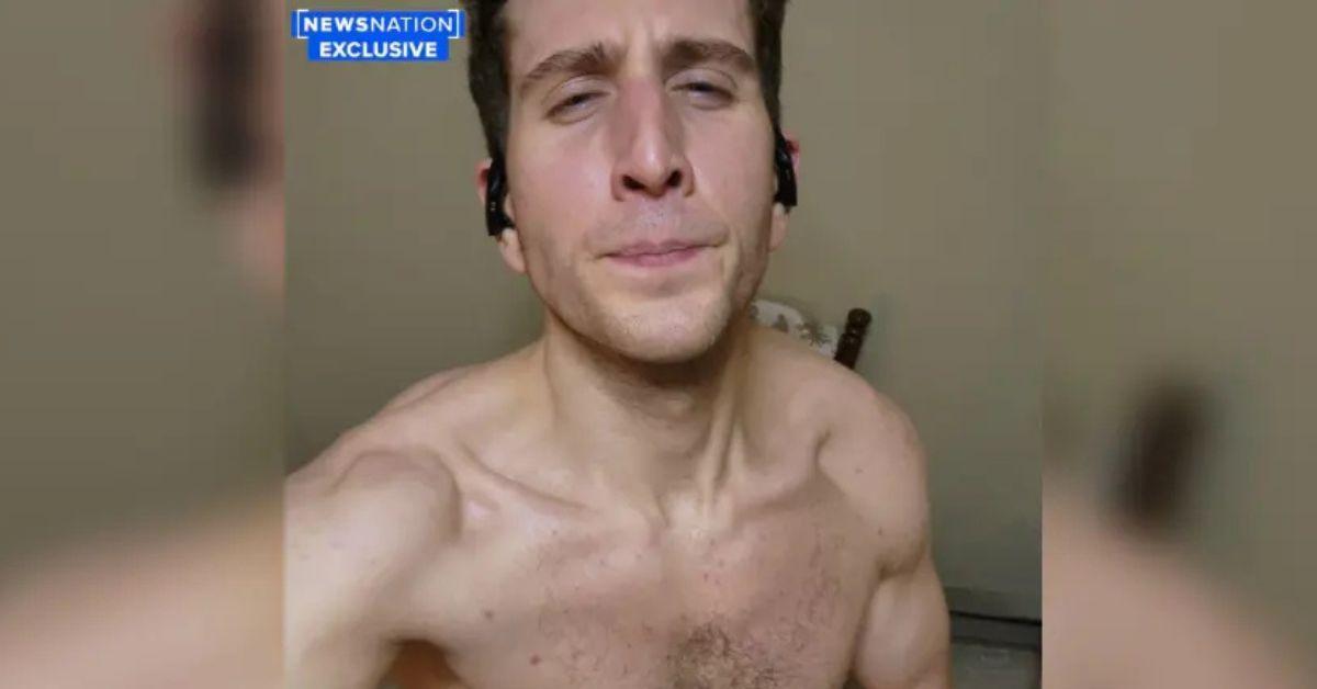 Kohberger attempted to flex his arms while posing shirtless.