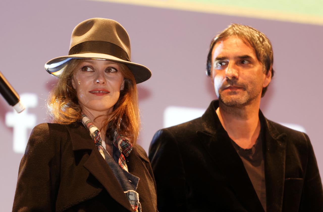 Vanessa Paradis Marries Director Samuel Benchetrit