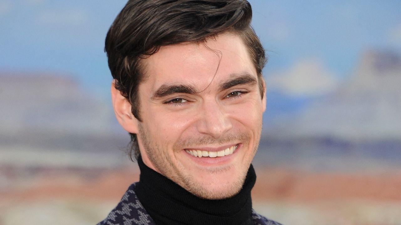 Photo of RJ Mitte