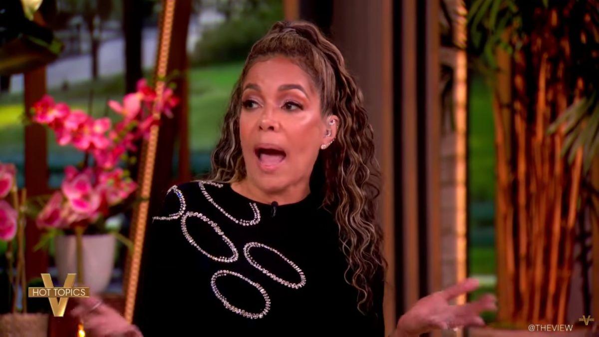 Sunny Hostin said New Yorkers had an 'impeccable vibe' before Trump showed up.