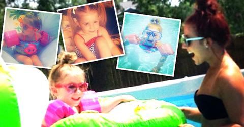 //all grown up super fit chelsea houska hits the pool with adorable daughter aubree for the holiday pp