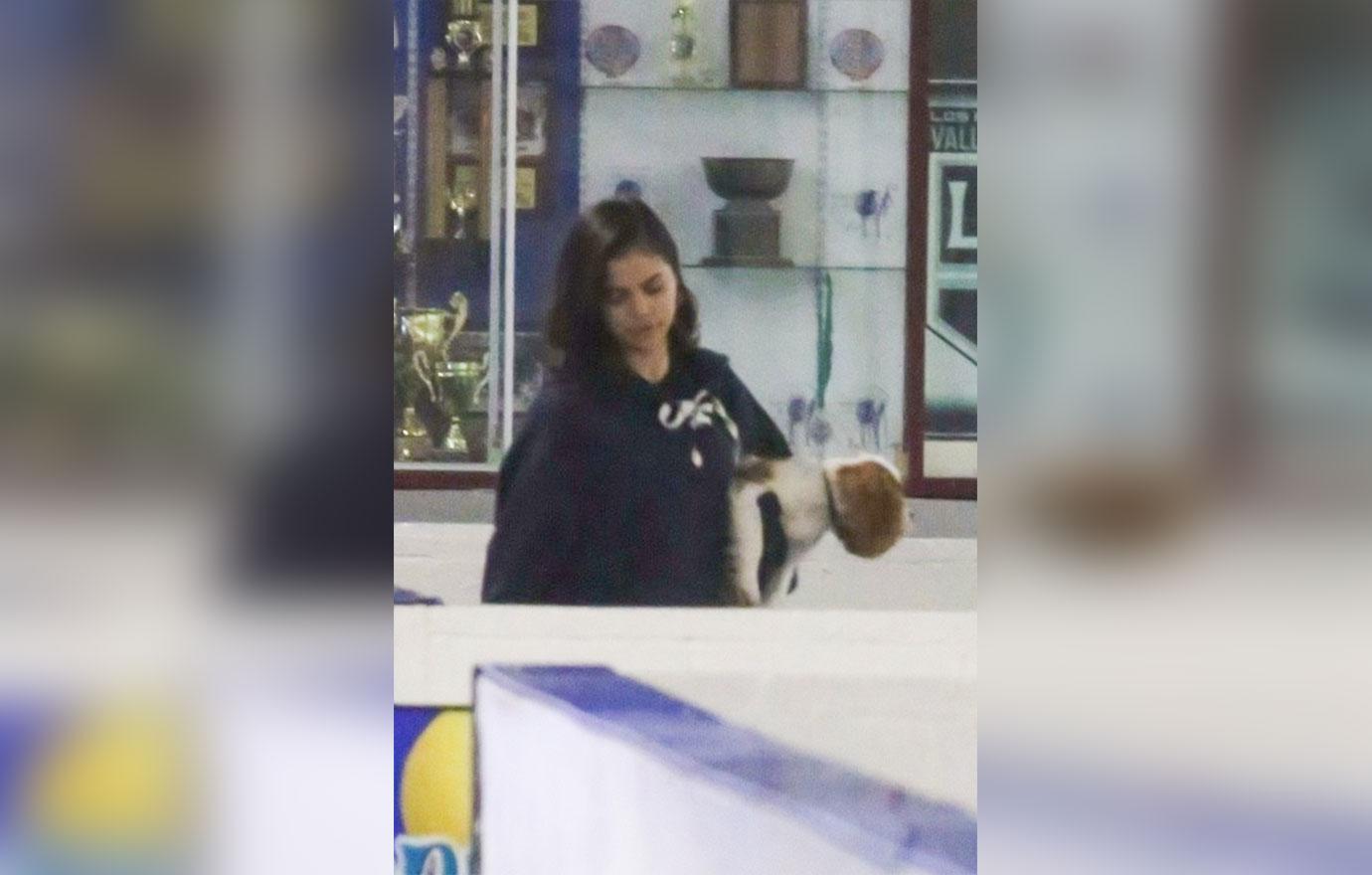 Selena Gomez Justin Bieber Hockey Date