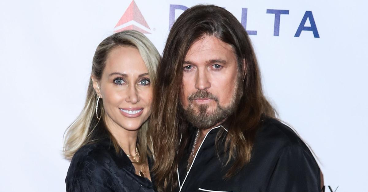 miley cyrus mom tish files divorce billy ray