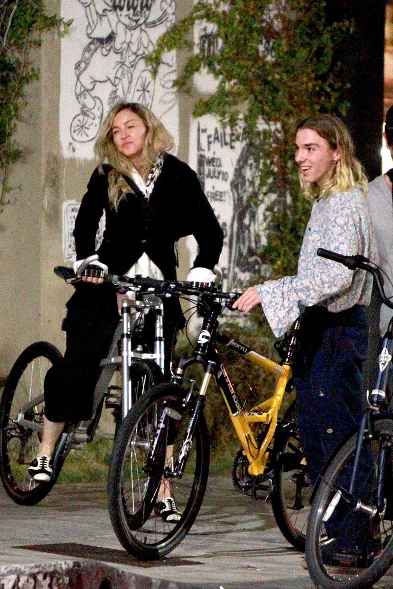 //Madonna Guy Ritchie Rocco Ritchie Custody Agreement