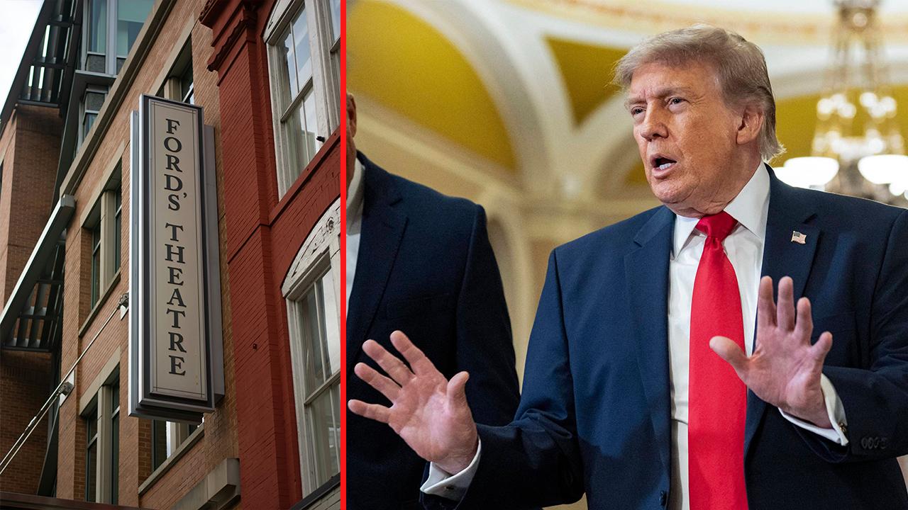 Photo of Ford Theatre, Donald Trump