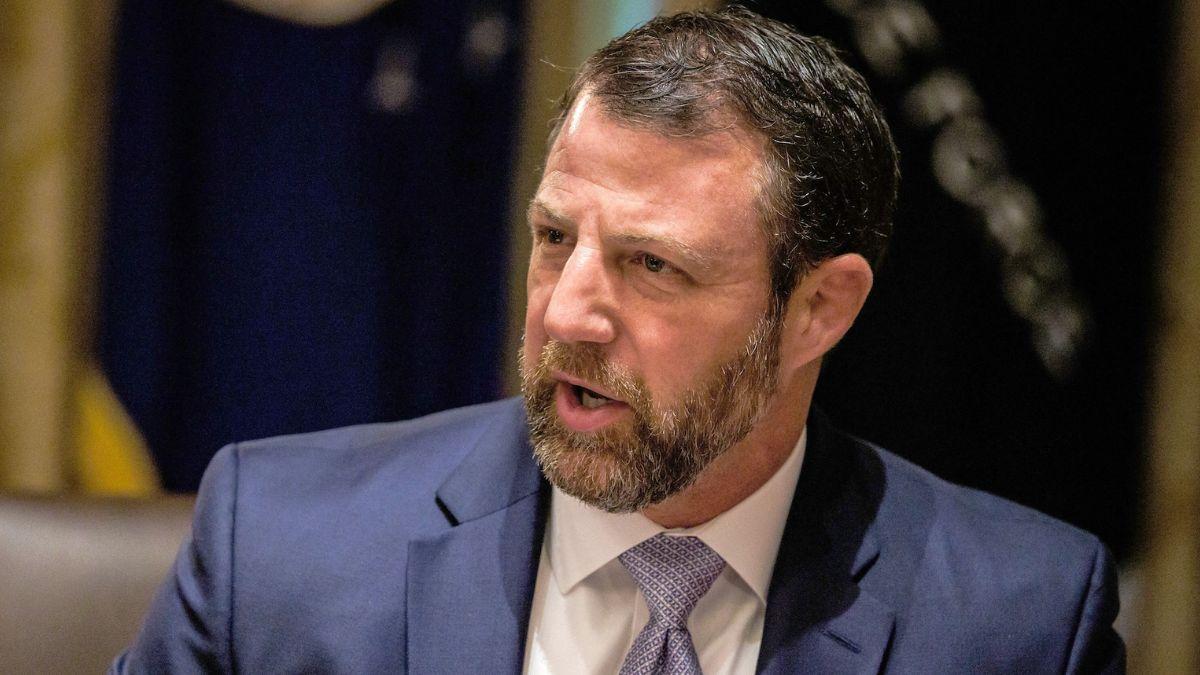 Photo of Markwayne Mullin