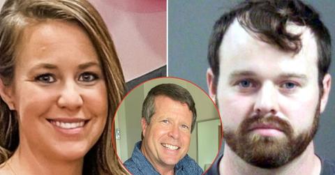 picture of Jana Duggar, Jin Bob Duggar and Jospeh Duggar