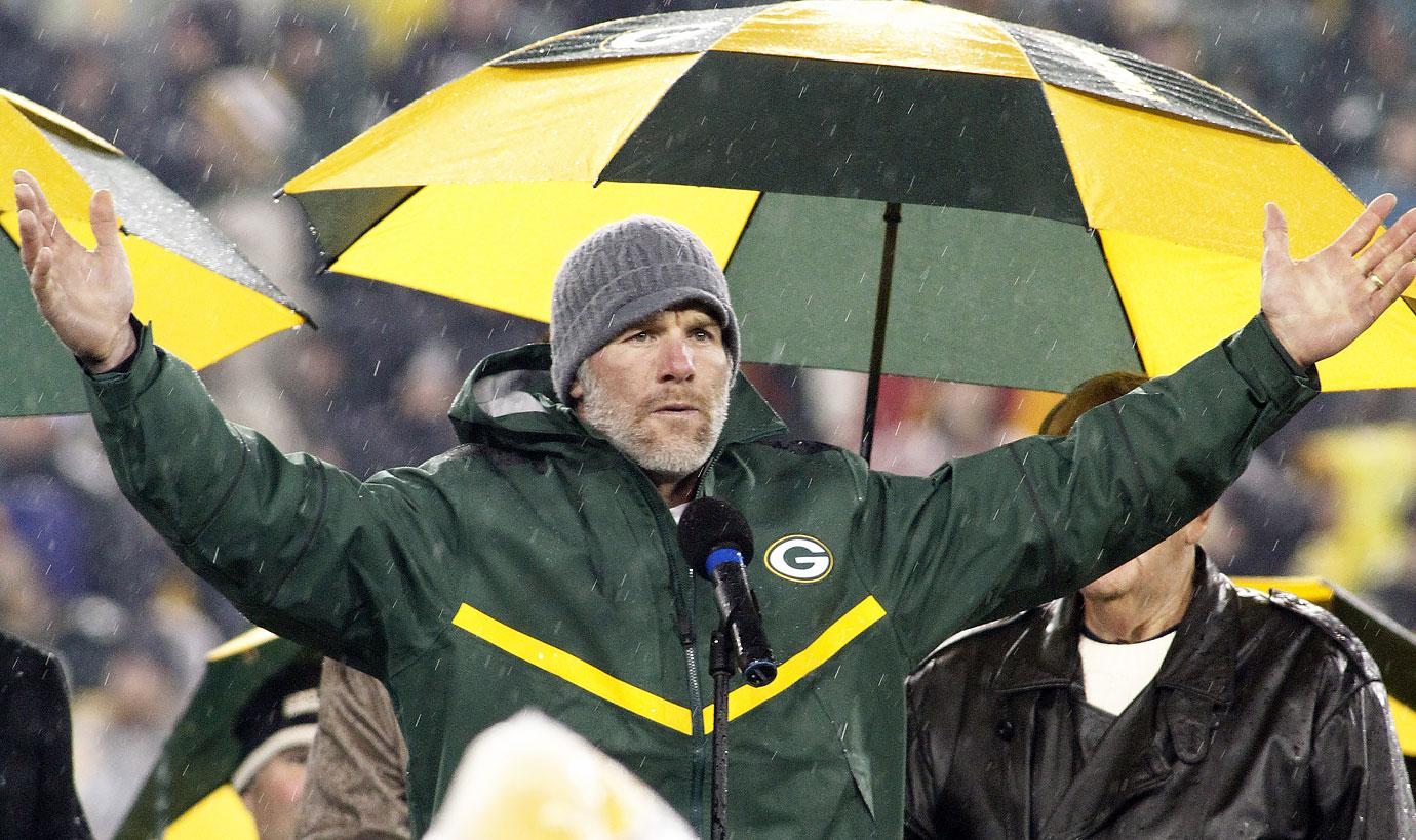 mississippi demands nfl hall of famer brett favre pay dollark speeches allegedly never gave r