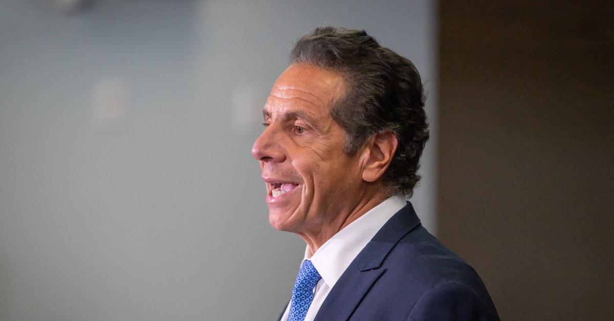 andrew cuomo ex aide claims he threatened smear his wife