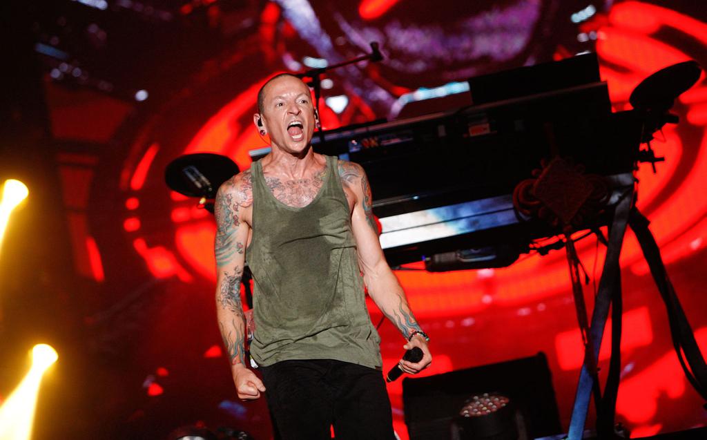Depression, Drugs & Abuse! Inside The Tragic Life Of Linkin Park's(00)
