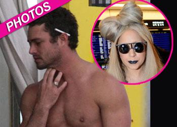 //taylor kinney strips lady gaga coleman rayner