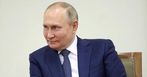Elon Musk Caught With Pro-Putin Russian TV Presenter At World Cup Final