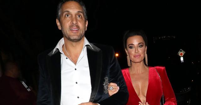 Kyle Richards Husband Mauricio Umansky Contests Mansion Lawsuit