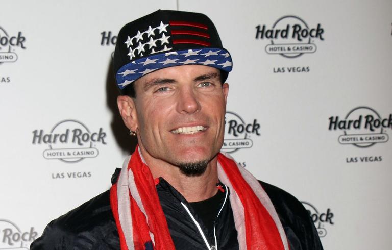 ‘90s Rapper Vanilla Ice Sued by Ex-GF Demanding DNA Test, Child Support ...