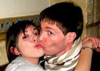 //raffaele sollecito new girlfriend annie achille relative facebook