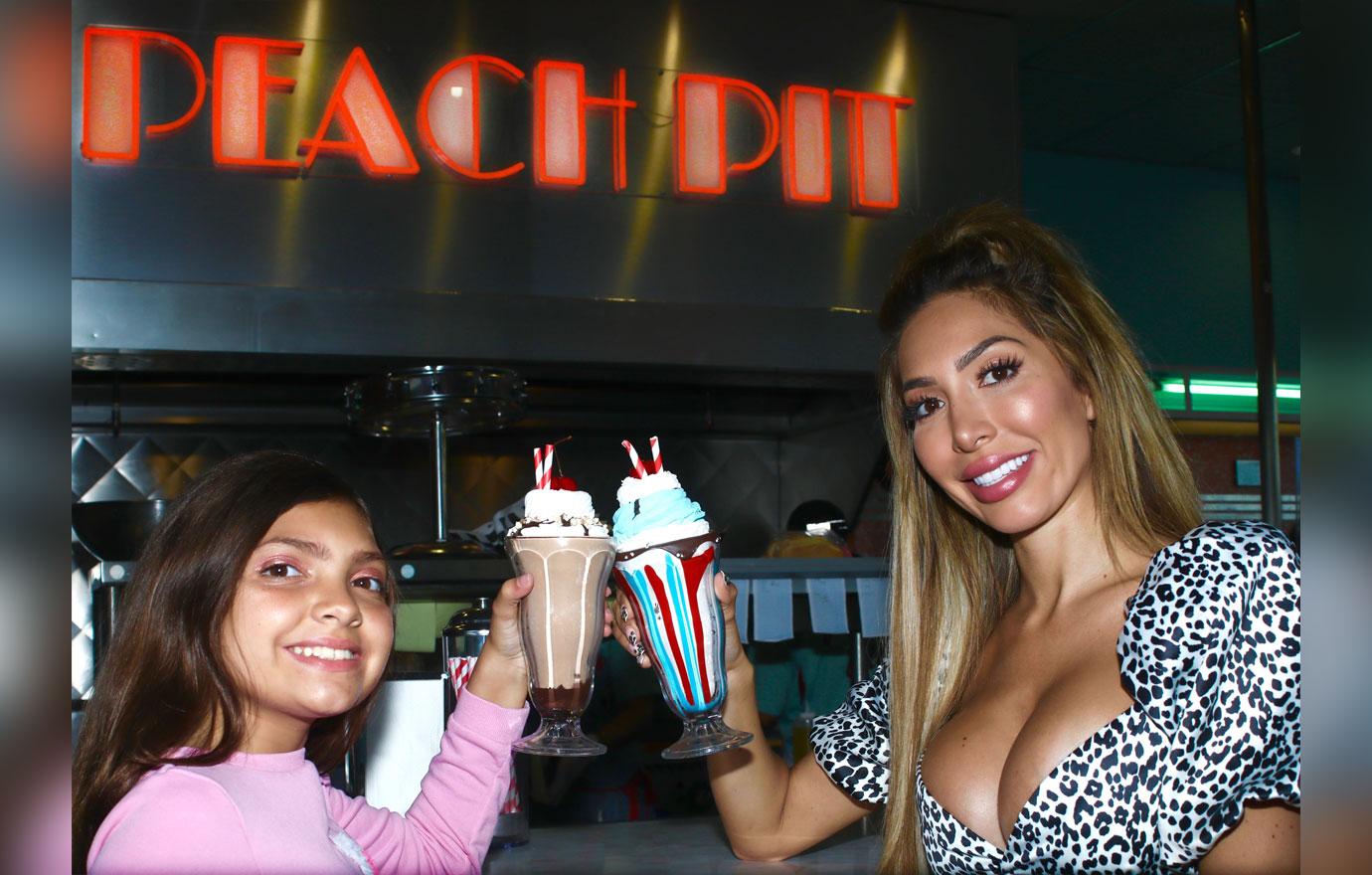 Farrah Abraham Spends Time With Daughter Sophia At 90210 Pop Up