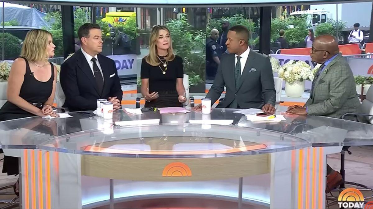 picture of Savannah Guthrie and Today hosts 