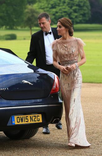 Kate Middleton Bulimia Rumors -- Princess Sparks Concern Over Photos