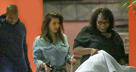 //kim kanye southwest square akm gsi