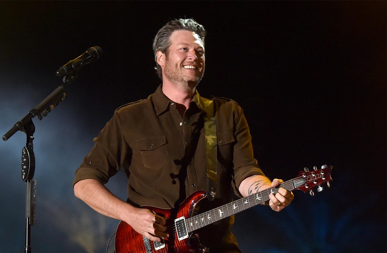 //blake shelton cancels concert flu pp