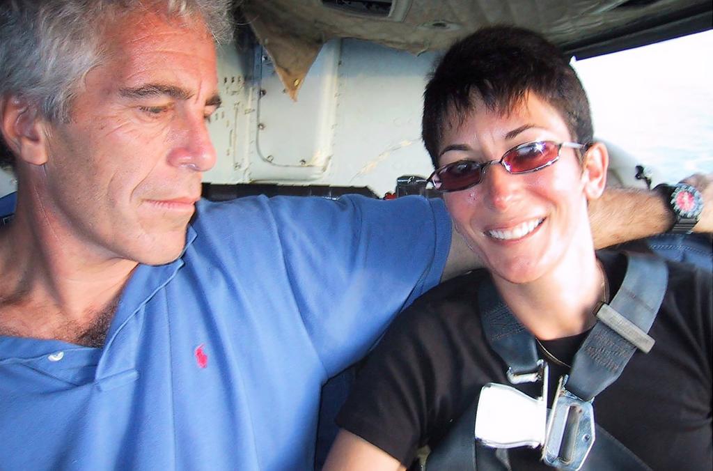 Ghislaine Maxwell Verdict In Trial Reached, Jeffrey Epstein's Former ...