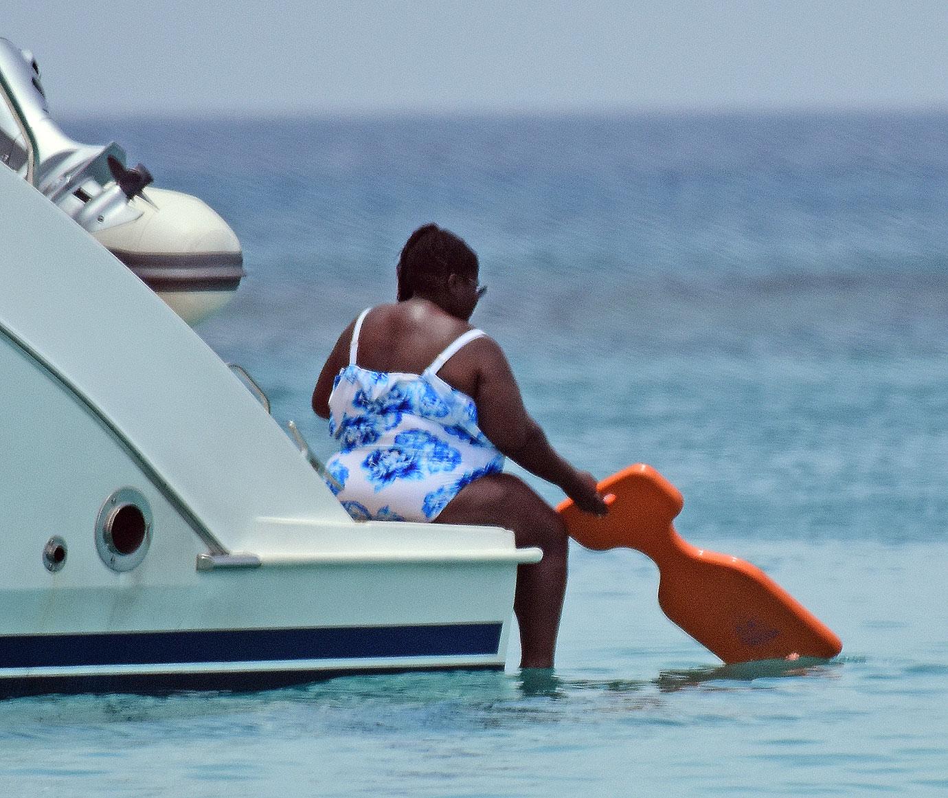 PICS Gabourey Sidibe Swimsuit In Barbados Empire Actress After