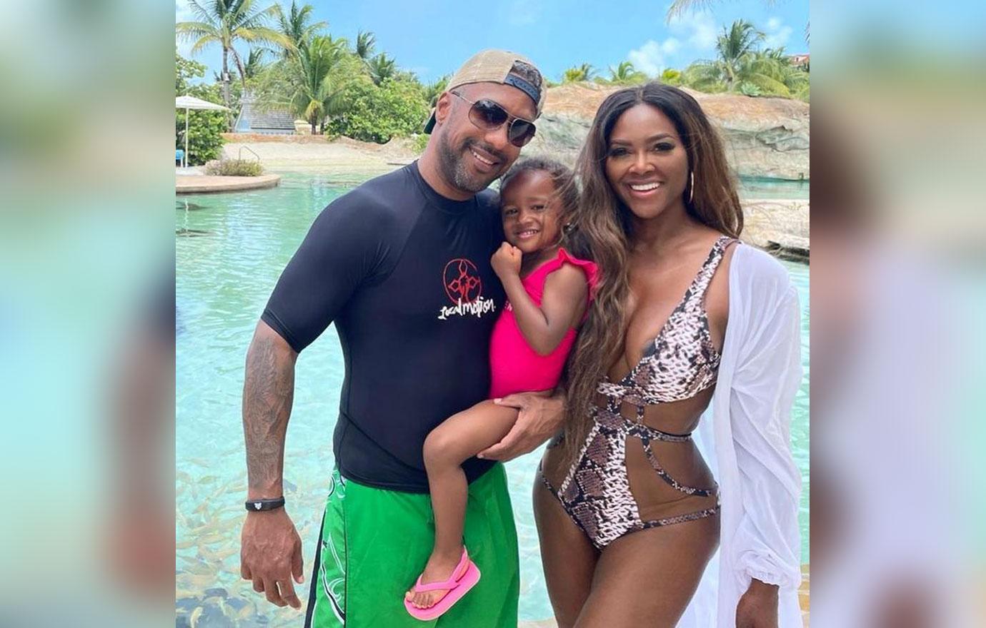 kenya moore rhoa real housewives atlanta daughter brooklyn death threats ex marc daly