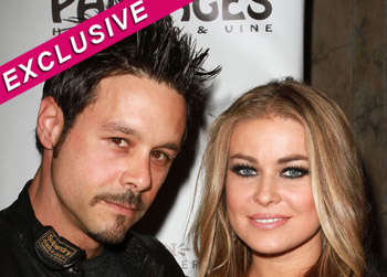 //carmen electra split fiance partying