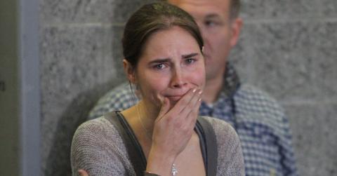 amanda knox ignites firestorm in italian village