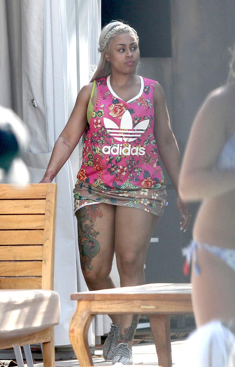 blac chyna pregnant short shorts tank top miami