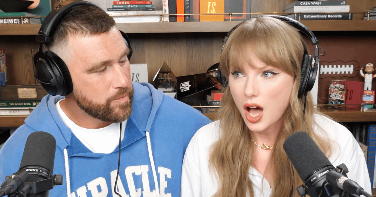 Photo of Travis Kelce and Taylor Swift