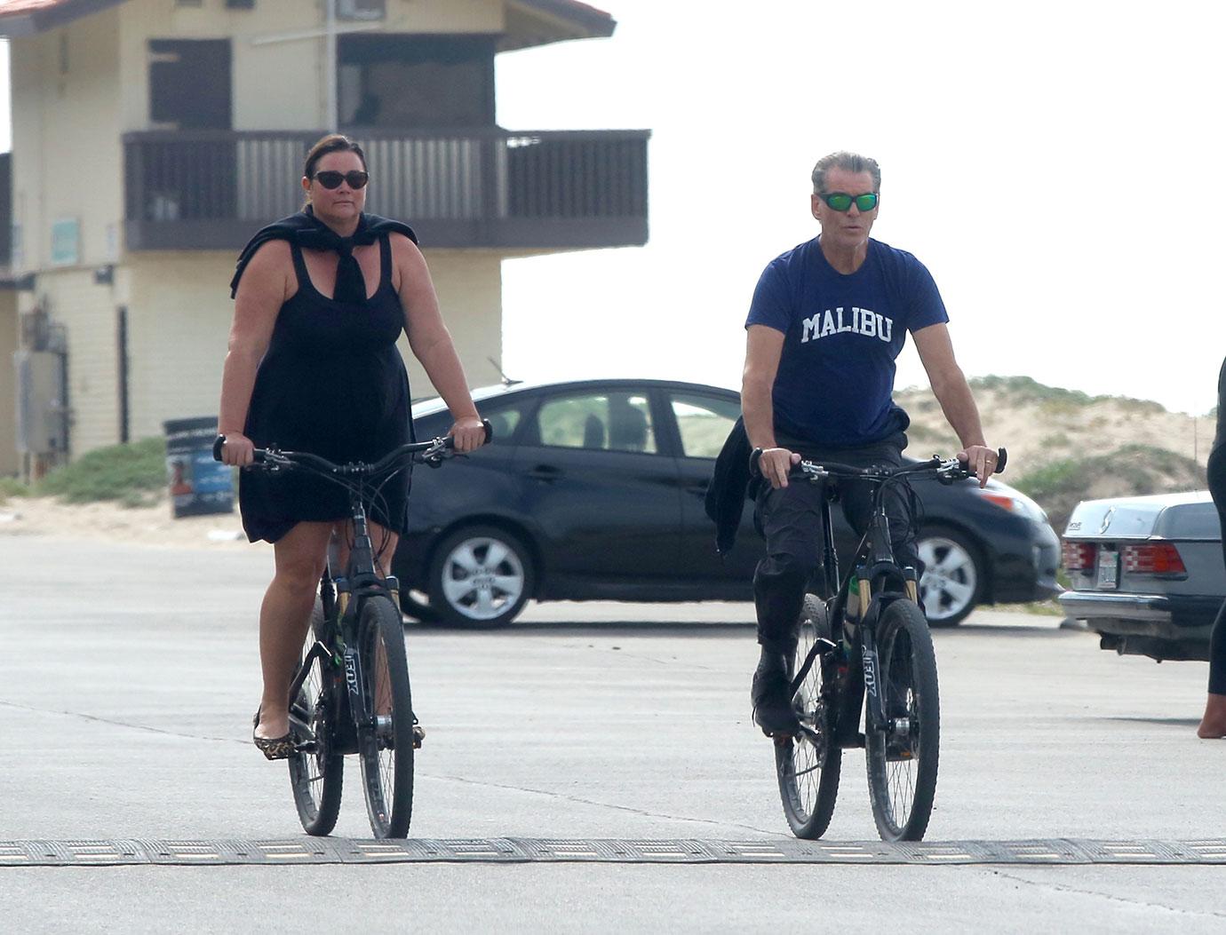 //pierce brosnan keely shaye smith marriage bike ride malibu