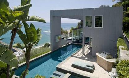 //matthew perry home