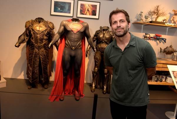 //Zack Snyder