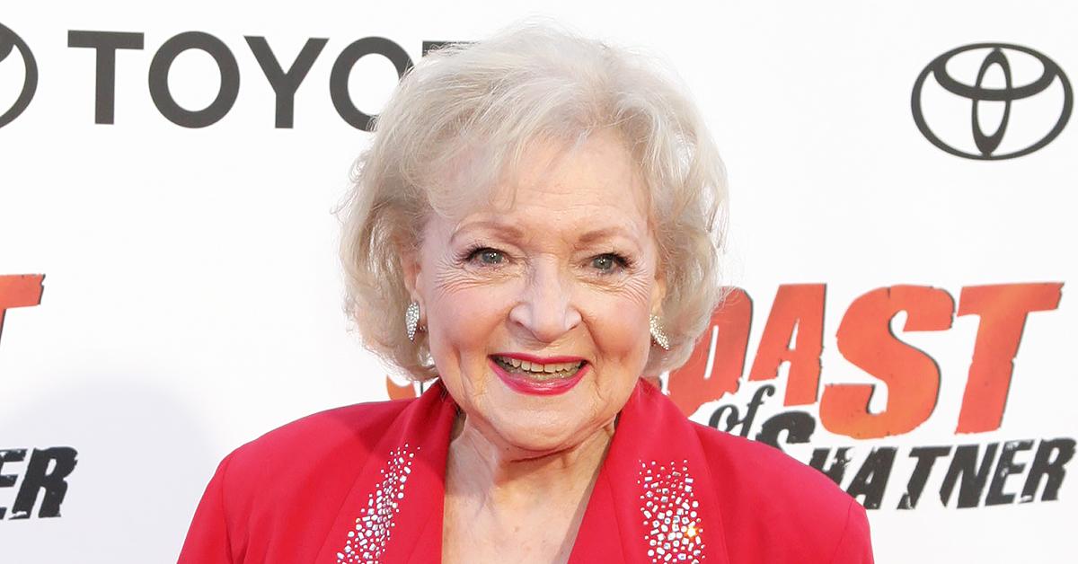 Betty White Suffered Stroke 6 Days Before Passing