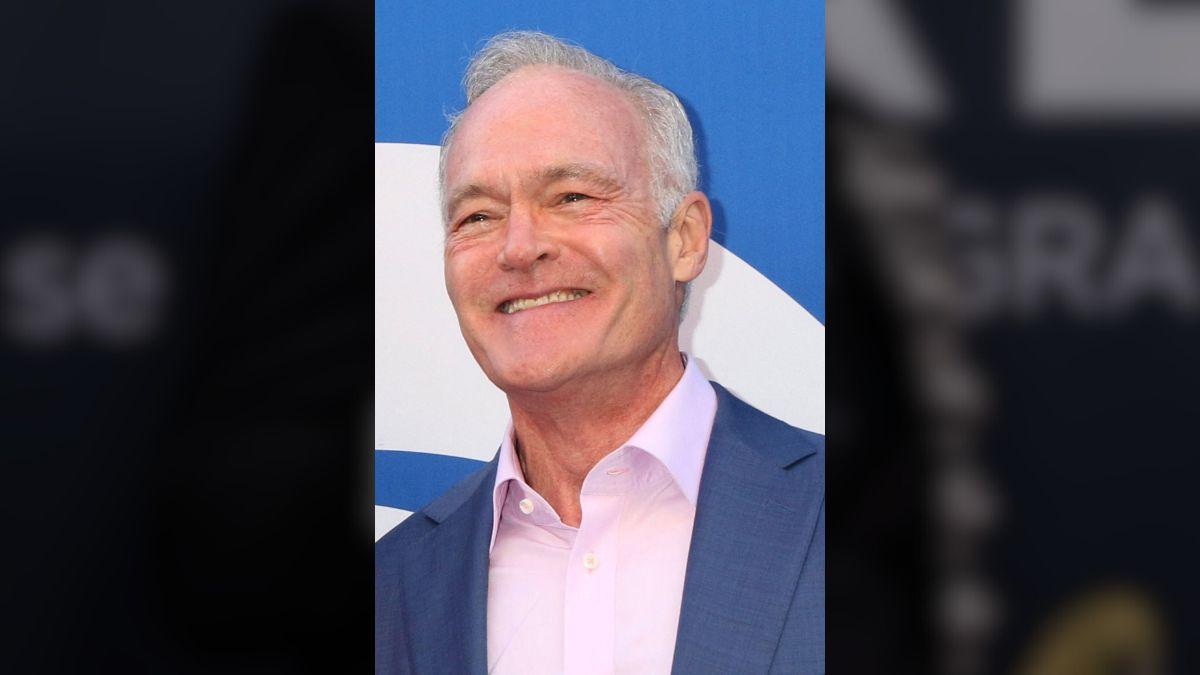 picture of scott pelley