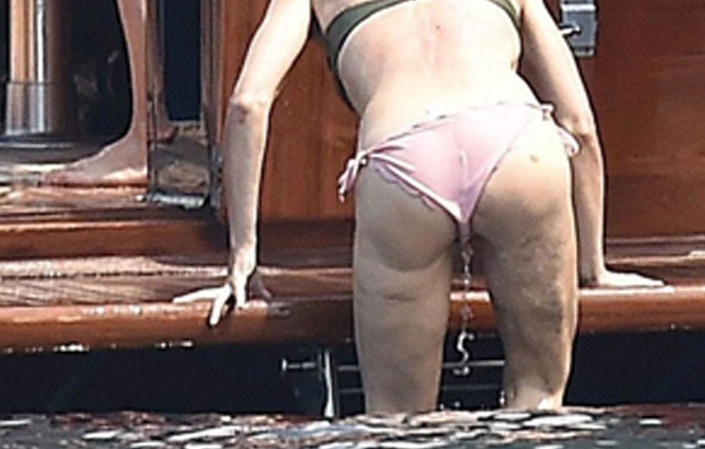 PICS] Gillian Anderson Wardrobe Malfunction -- Star Suffers Nip Slip In Her  Bikini